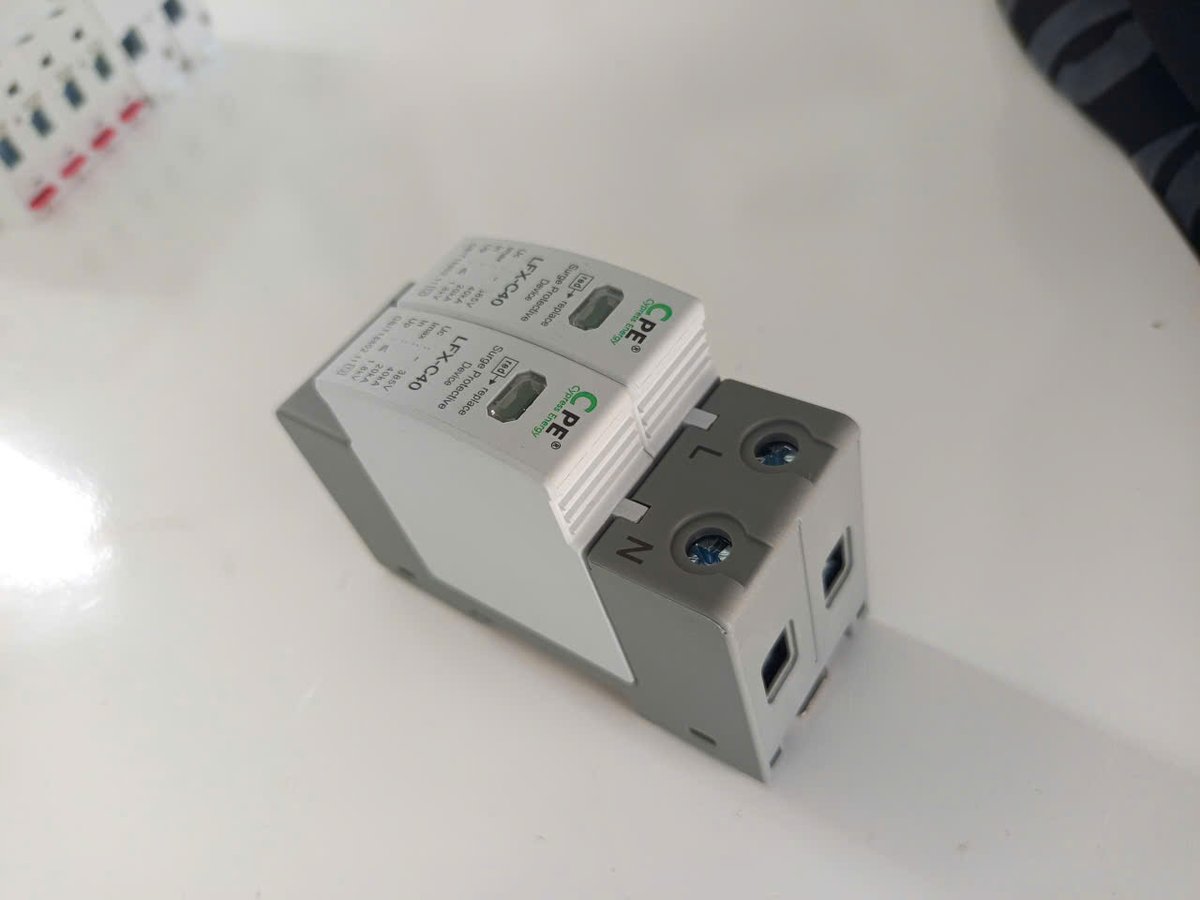 BỘ TỦ ĐIỆN BẢO VỆ HỆ THỐNG SOLAR SET AC (TÍCH HỢP MCB AC & CHỐNG SÉT SPD AC)